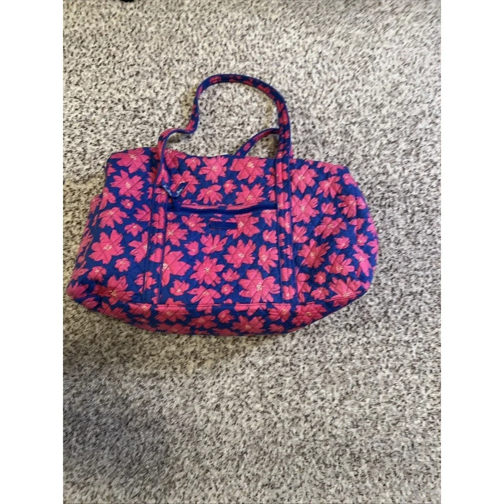 Vera Bradley New Large Duffel Bag Blue Pink Floral 2 Handles Quilt $85 Zip
